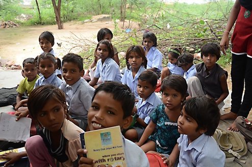 Group of Children in India Pixabay Featured Thumbnail